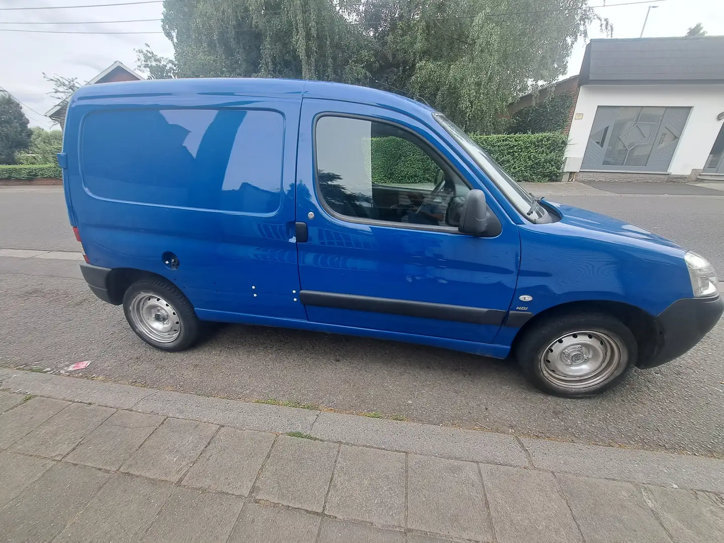 Peugeot Partner 1.6 hdi Blauw - 2