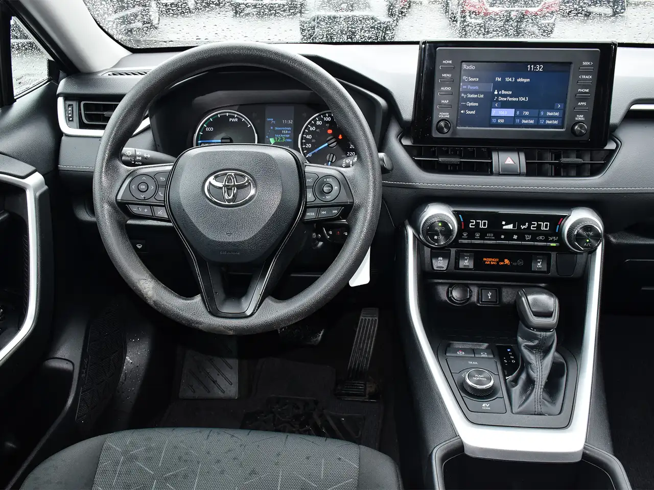 Toyota RAV 4 снимка Toyota RAV 4