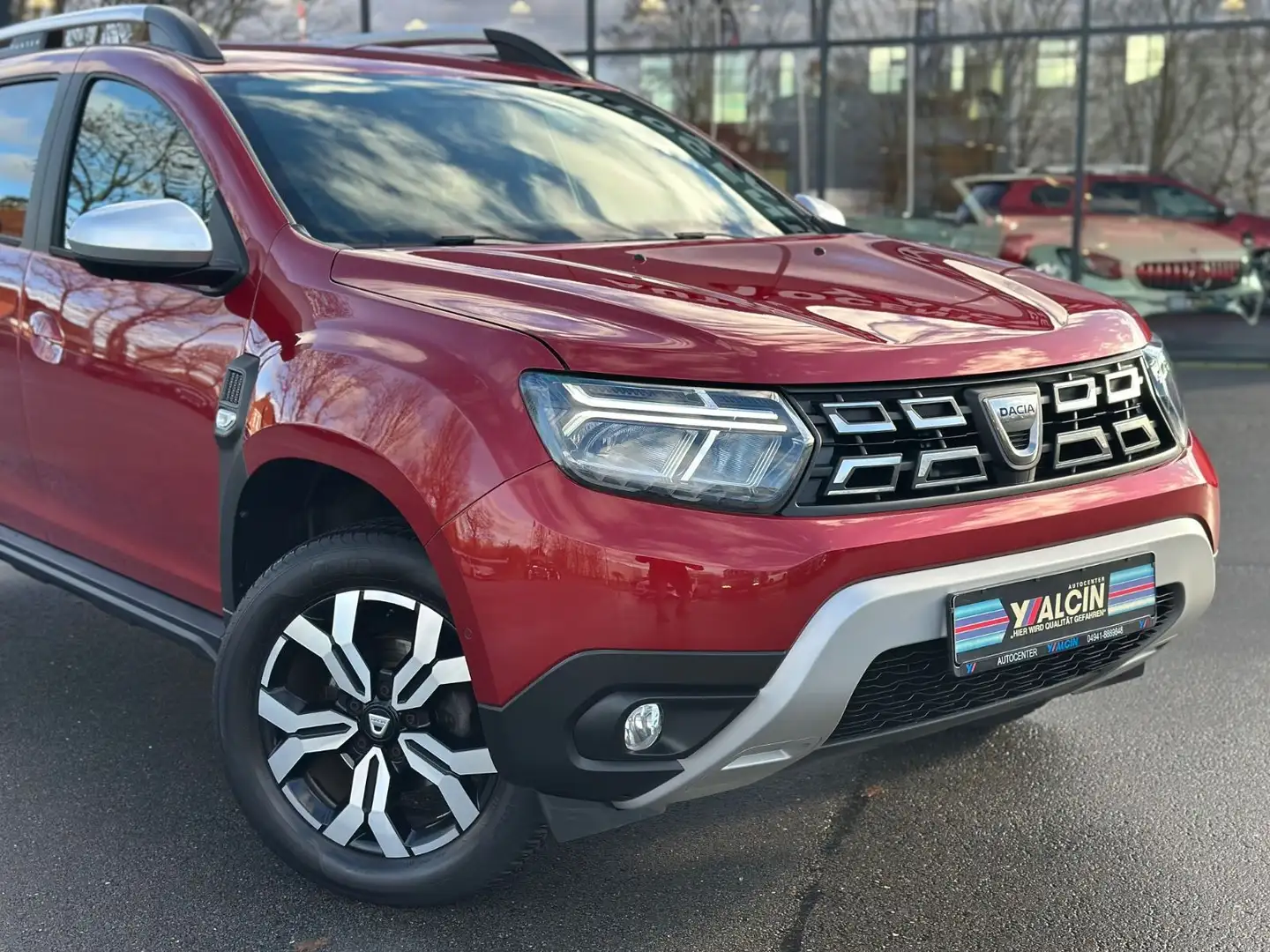 Dacia Duster TCe 100 ECO-G 2WD Prestige 1.H/S-H/NAV/SH Rot - 2