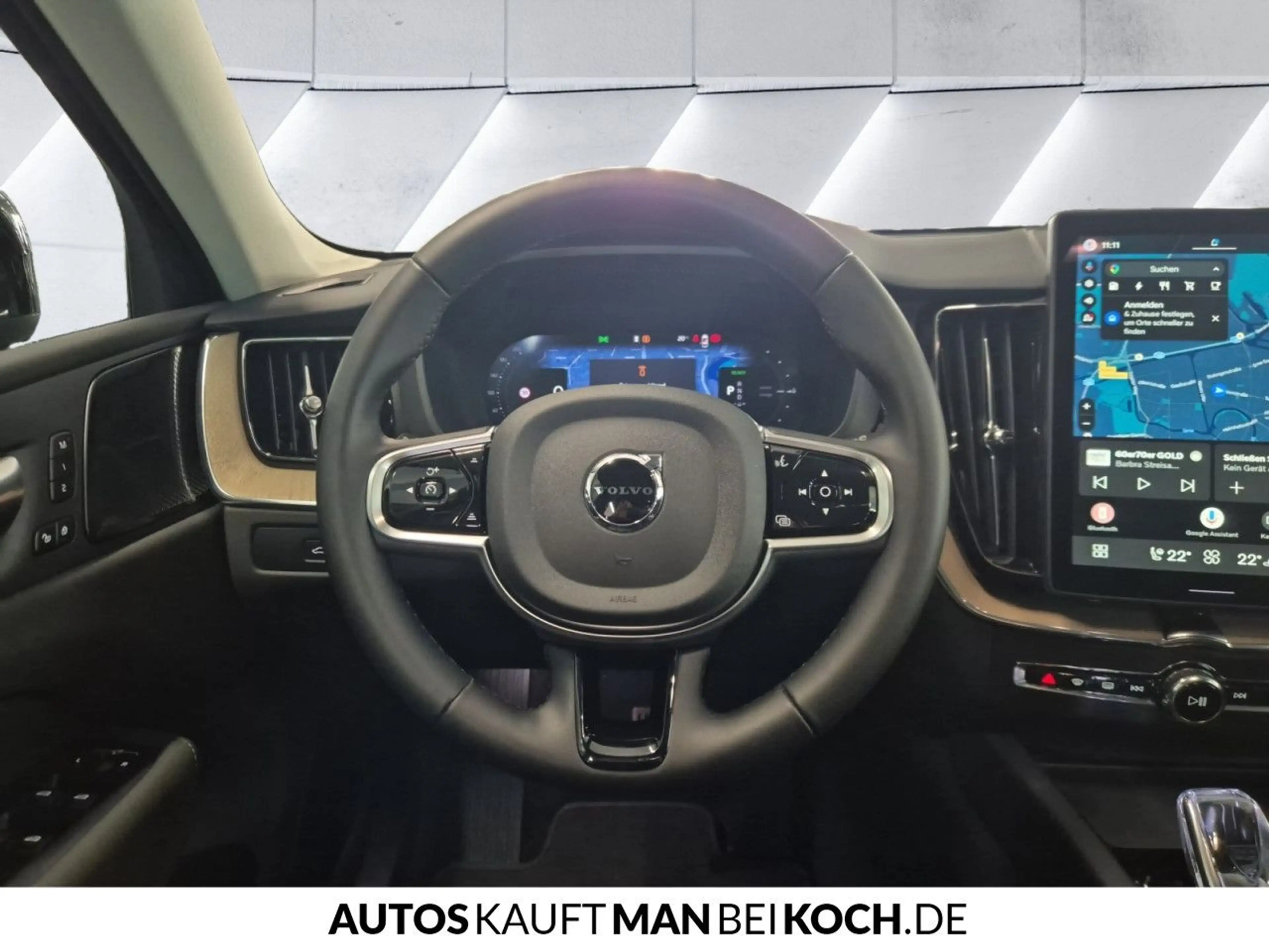 Volvo XC60 T6 AWD Plus Dark ACC BLIS H/K 4xSHZ — photo 10