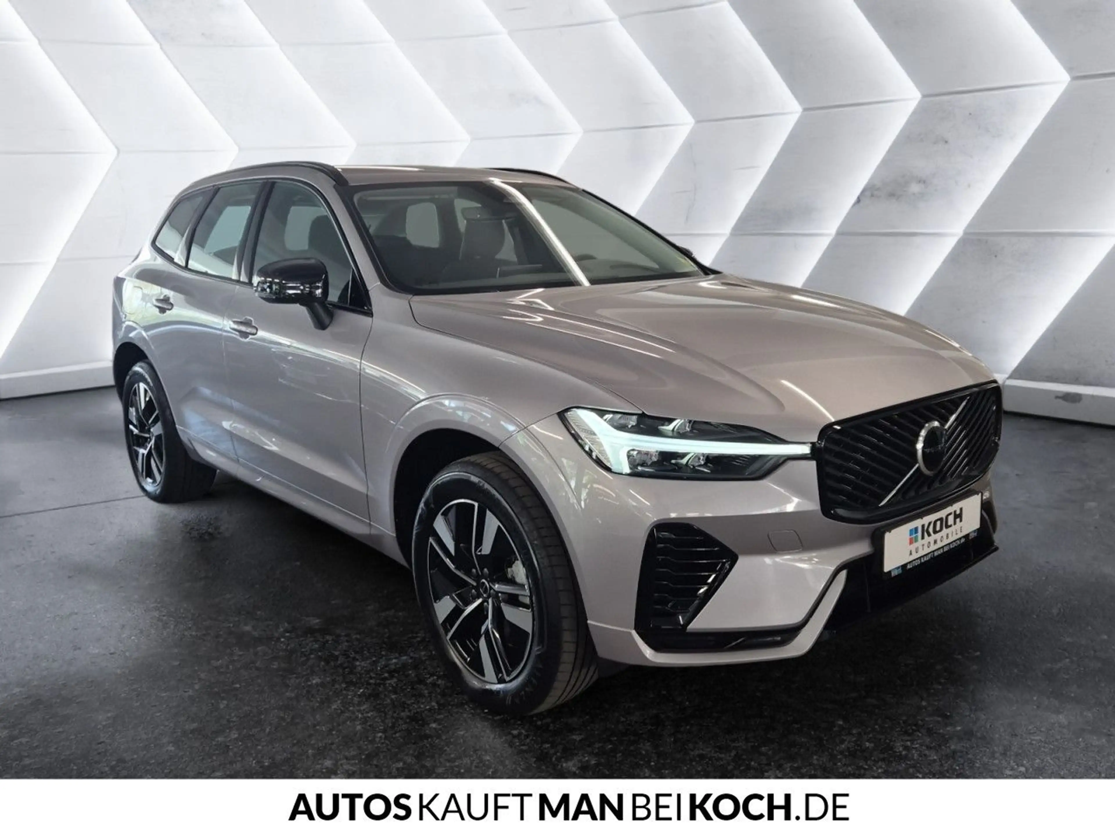 Volvo XC60 T6 AWD Plus Dark ACC BLIS H/K 4xSHZ — photo 6