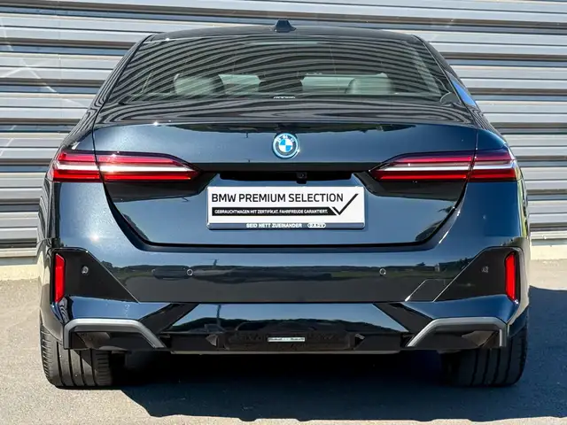 BMW 550 e xDrive Ansicht 6