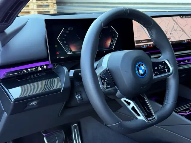 BMW 550 e xDrive Ansicht 10