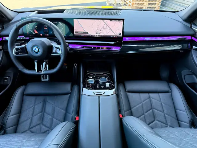 BMW 550 e xDrive Ansicht 25