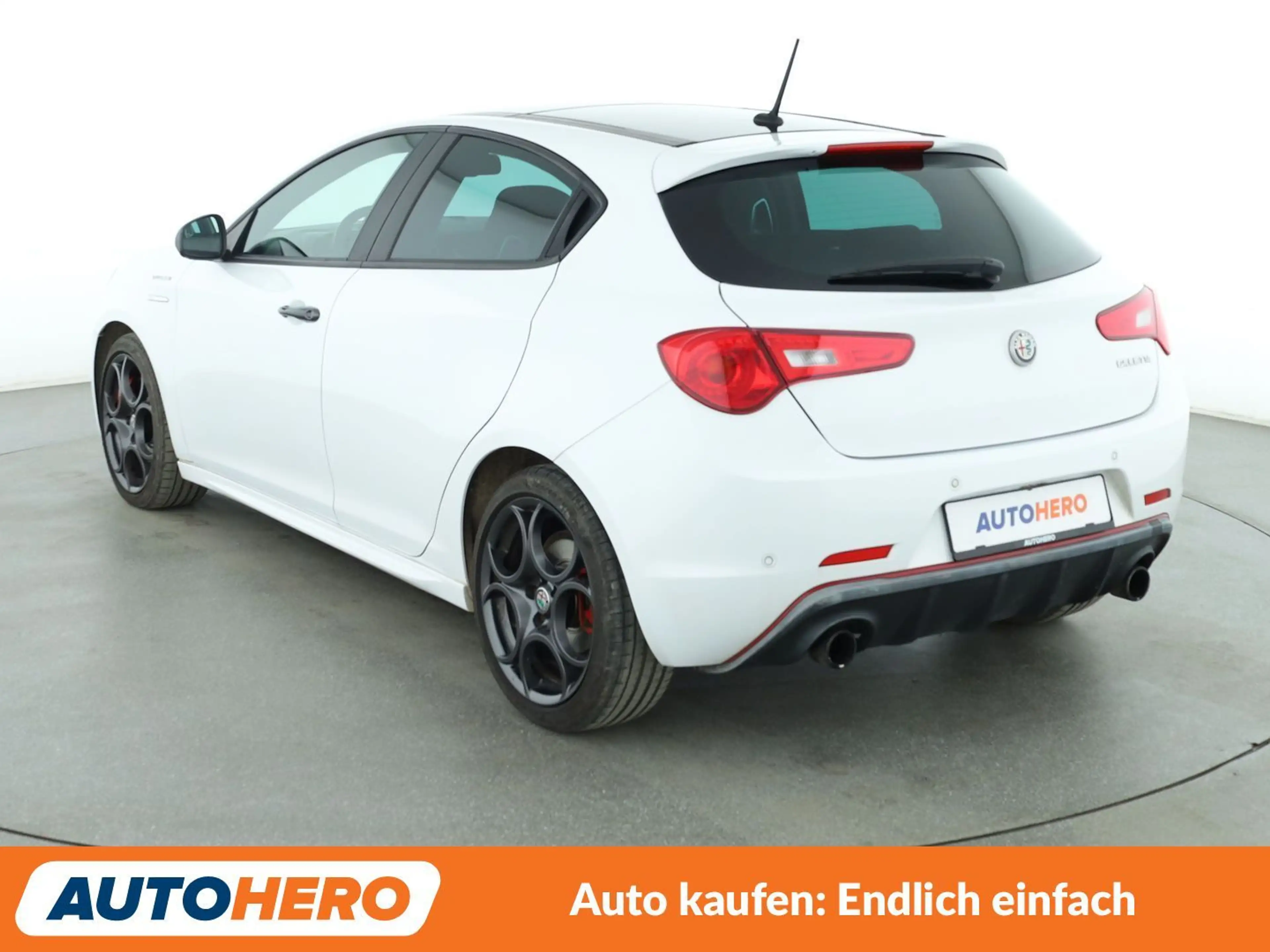 Alfa Romeo Giulietta 1.8 Turbo Veloce *NAVI*PDC*TEMPO*SHZ* — photo 4