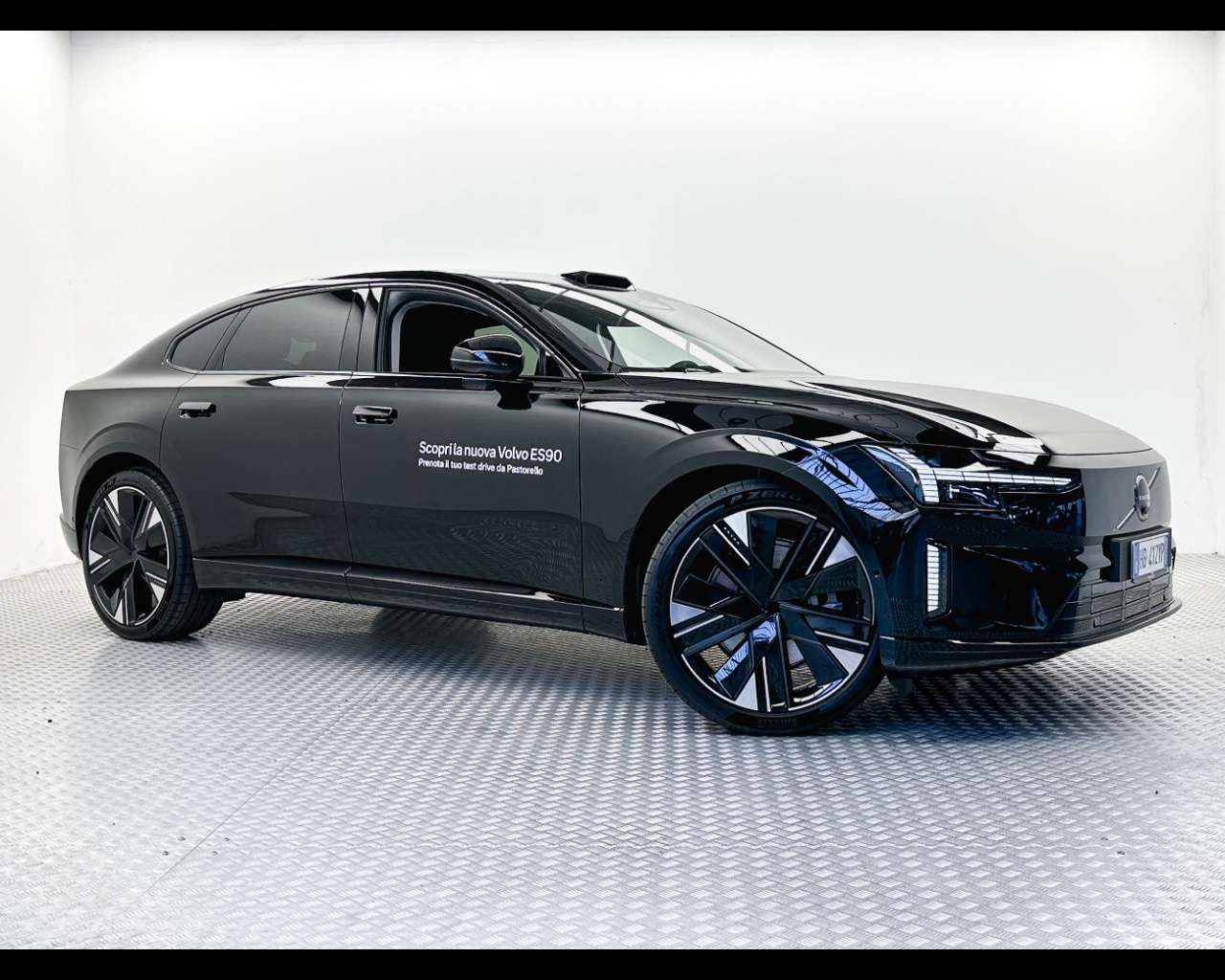 Volvo ES90 2026