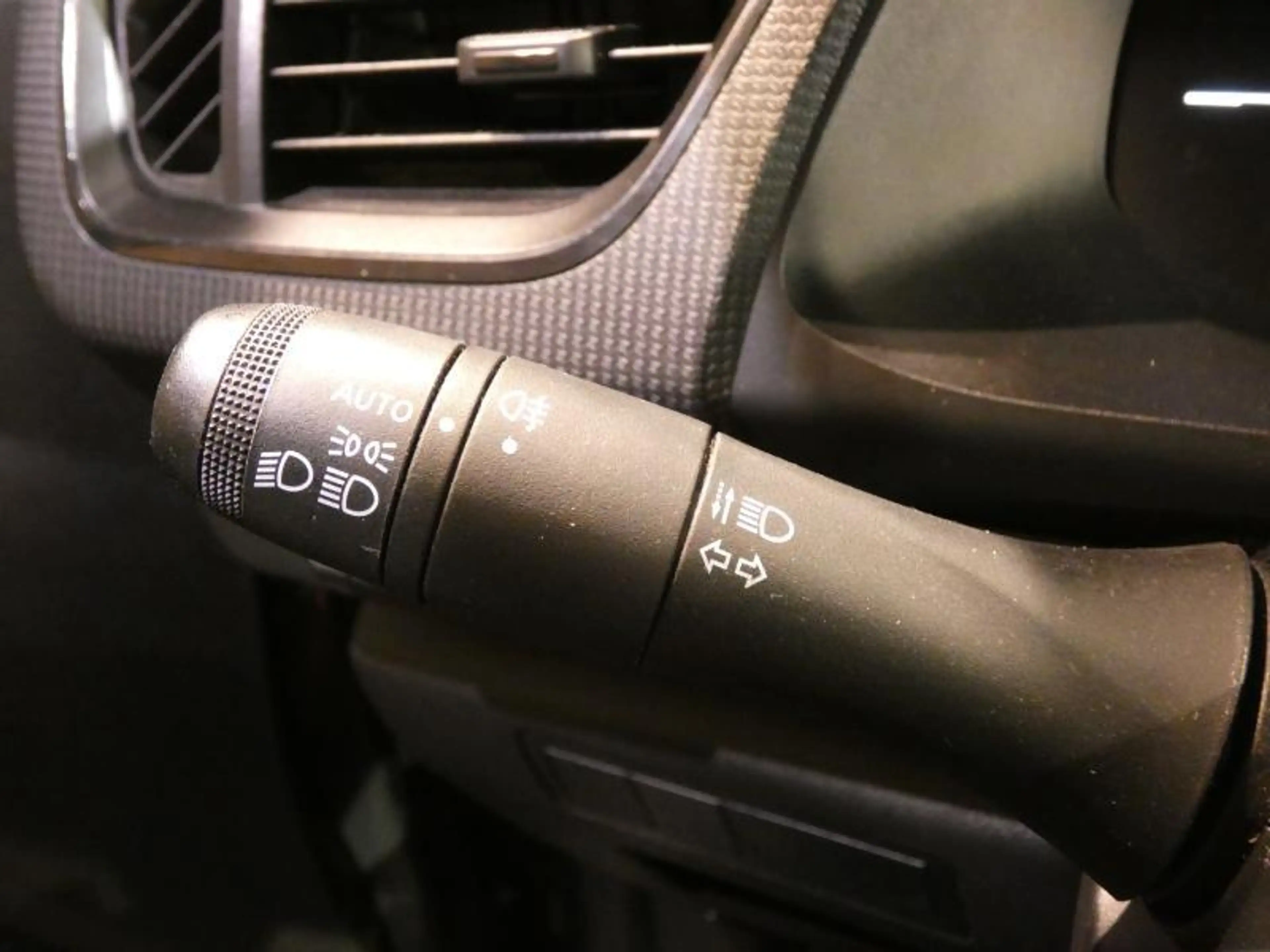 Renault Kangoo III — photo 14