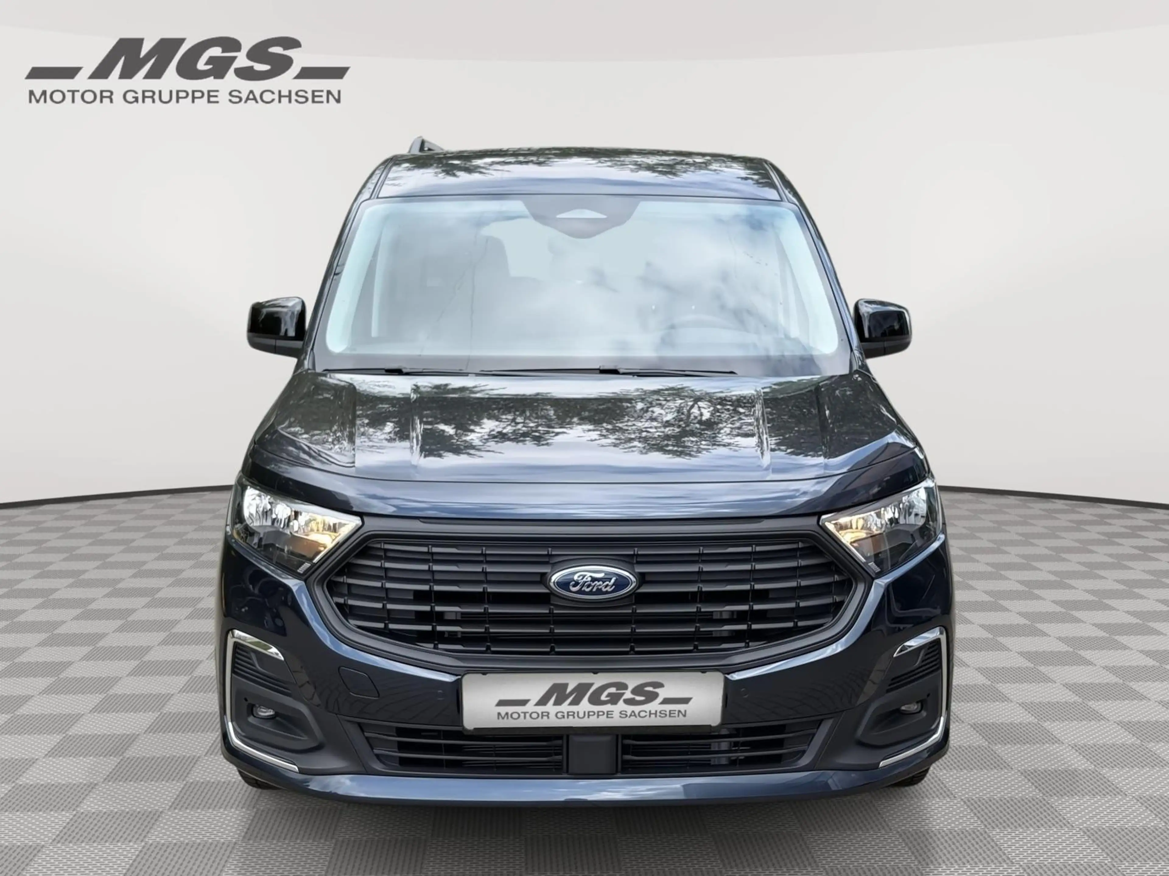Ford Grand Tourneo Connect PHEV Titanium1.5 EcoBoost #GJR #SITZ-PAKET — photo 3