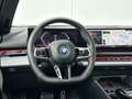 BMW i5 Touring eDrive40 M Sport Pro Glazen Dak / Harman K Grijs - thumbnail 14