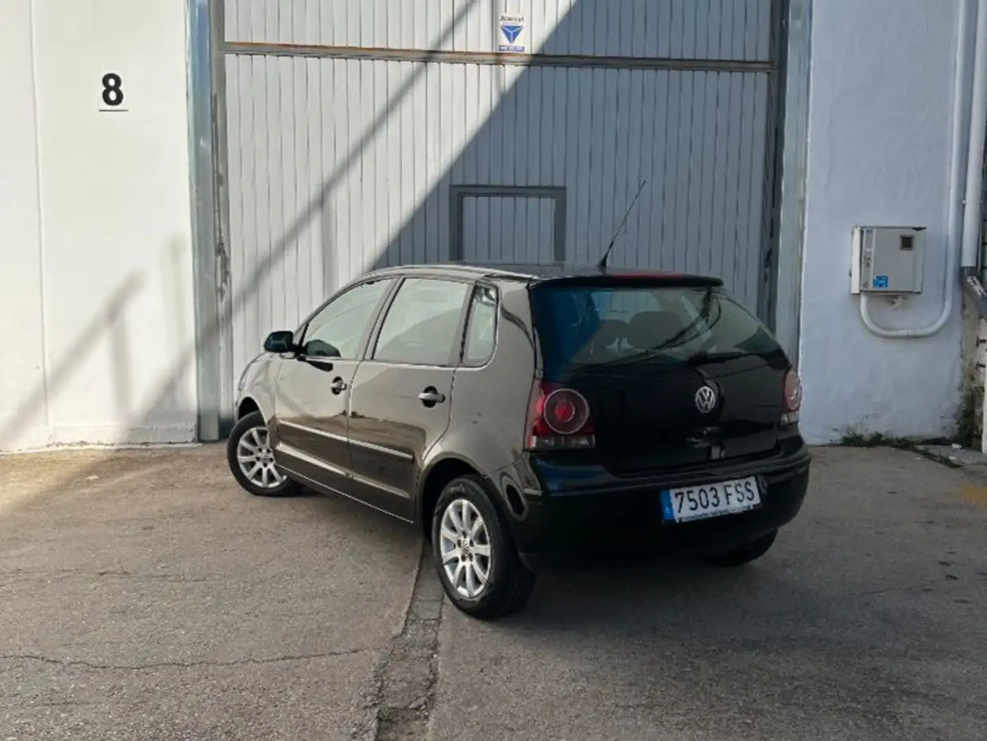 Volkswagen Polo 1.4TDI Highline 80 - 2