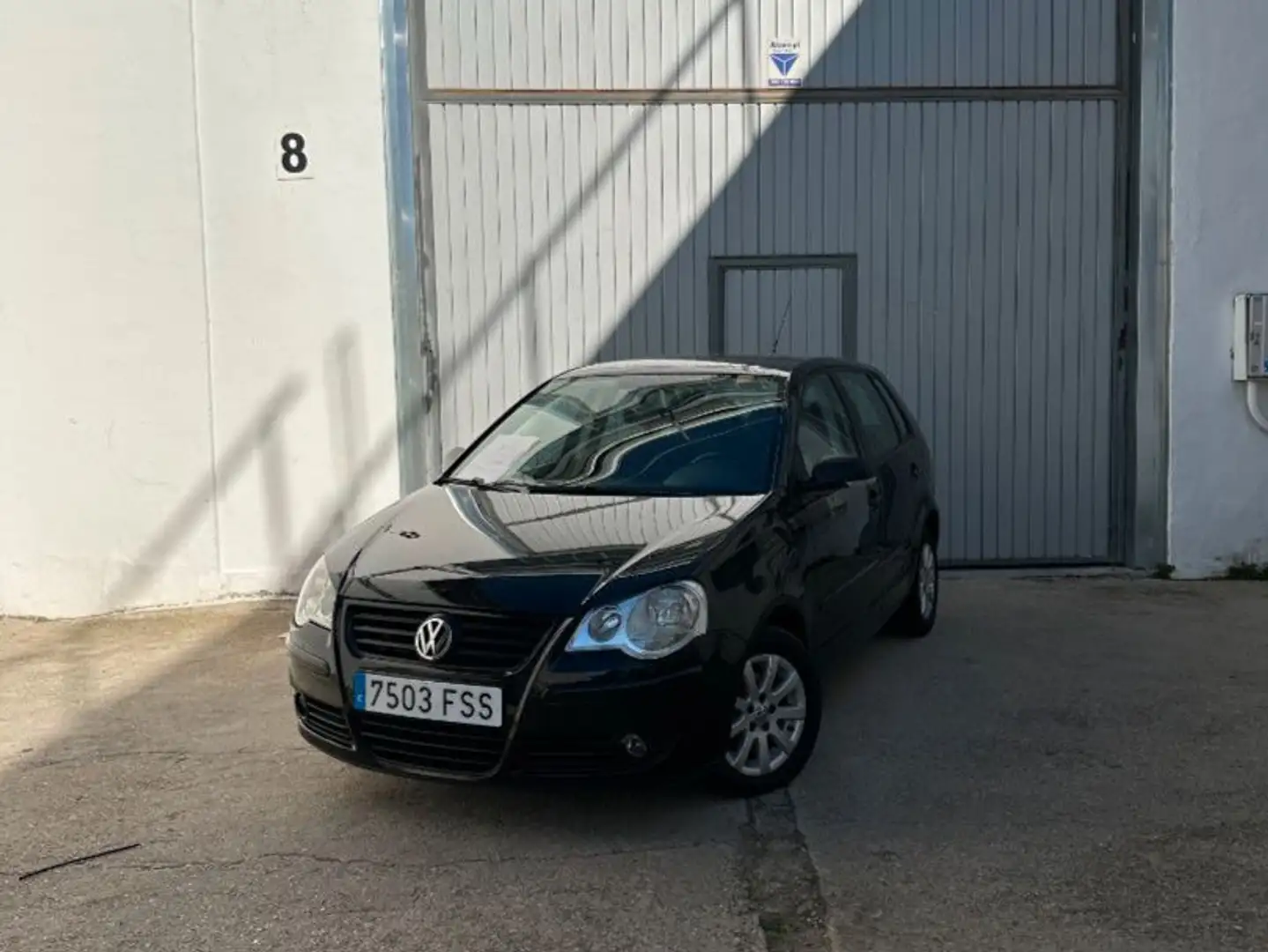 Volkswagen Polo 1.4TDI Highline 80 - 1