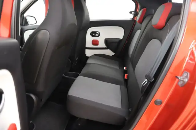 Renault Twingo view 11