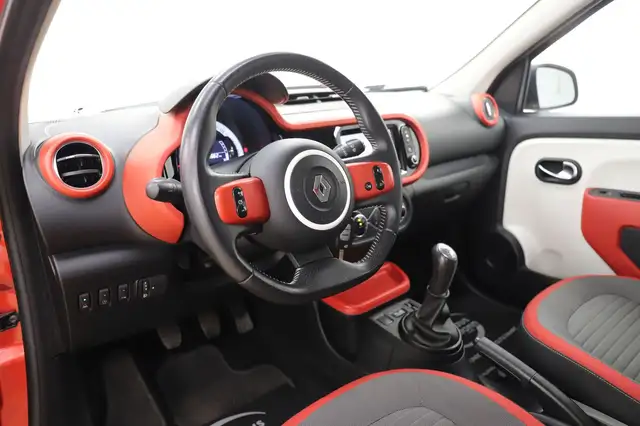Renault Twingo view 13