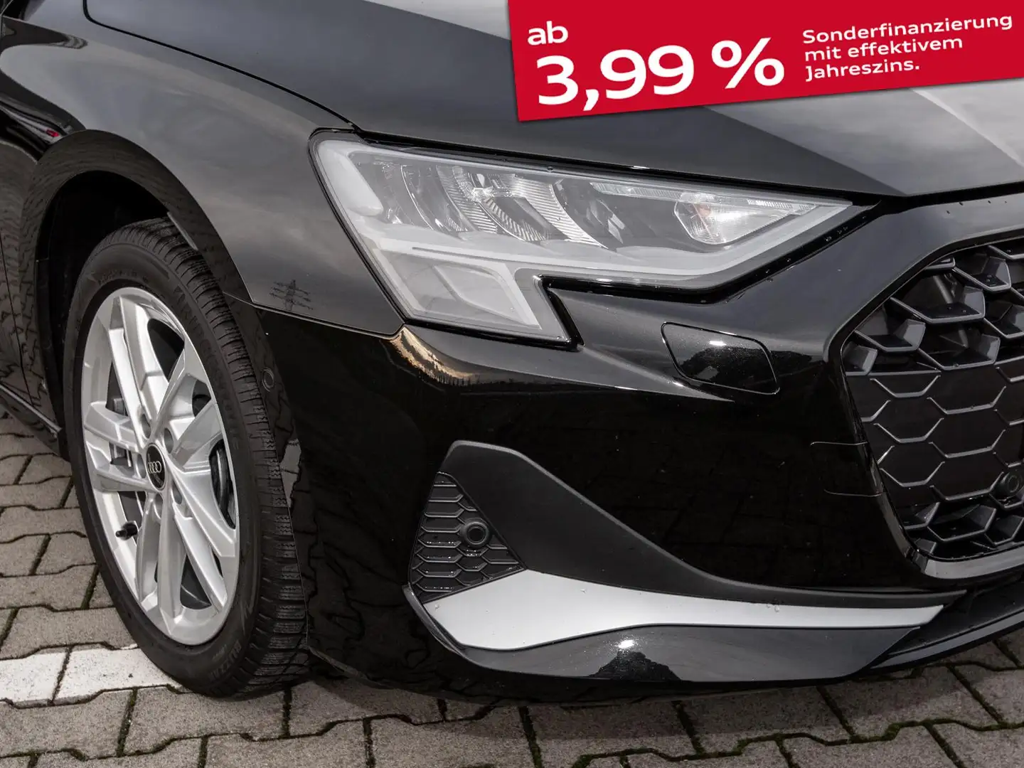 Audi A3 Limousine advanced AHK,LED,AZV,Navi+,18",HUD Schwarz - 2