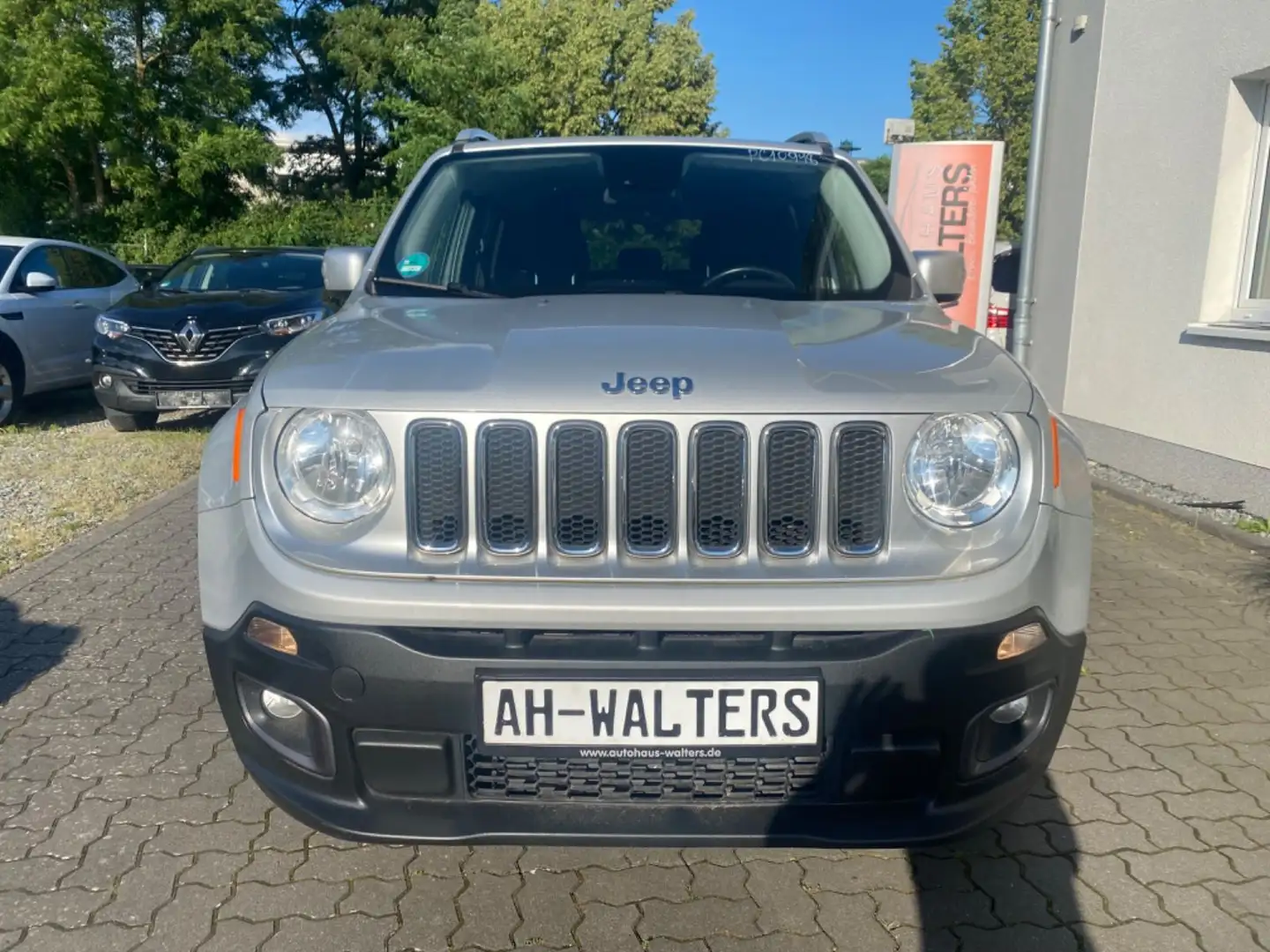 Jeep Renegade Limited 4WD=Automatik-AHK-Kamera= Grau - 2