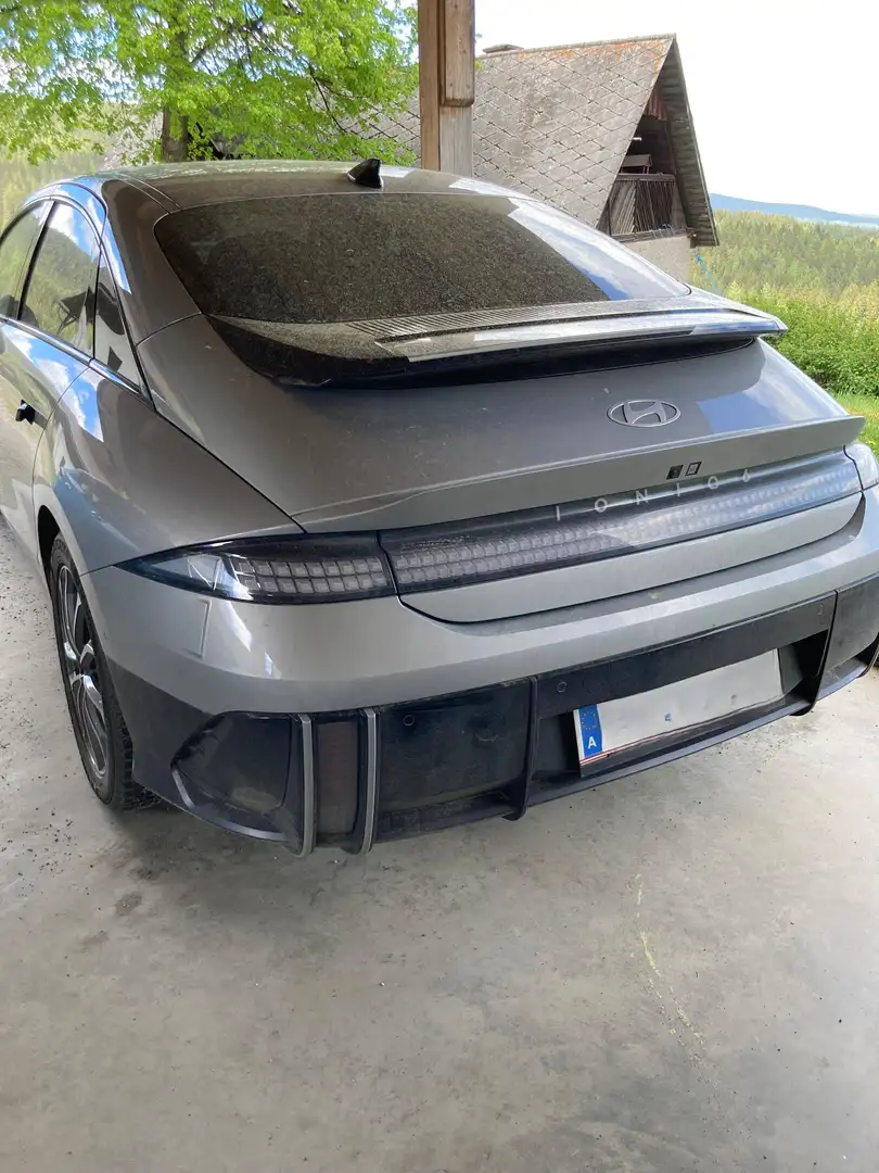 Hyundai IONIQ 6 Ioniq 6 Elektro 77,4kWh 4WD Top Line Long Range Aut. Top Line Grau - 2