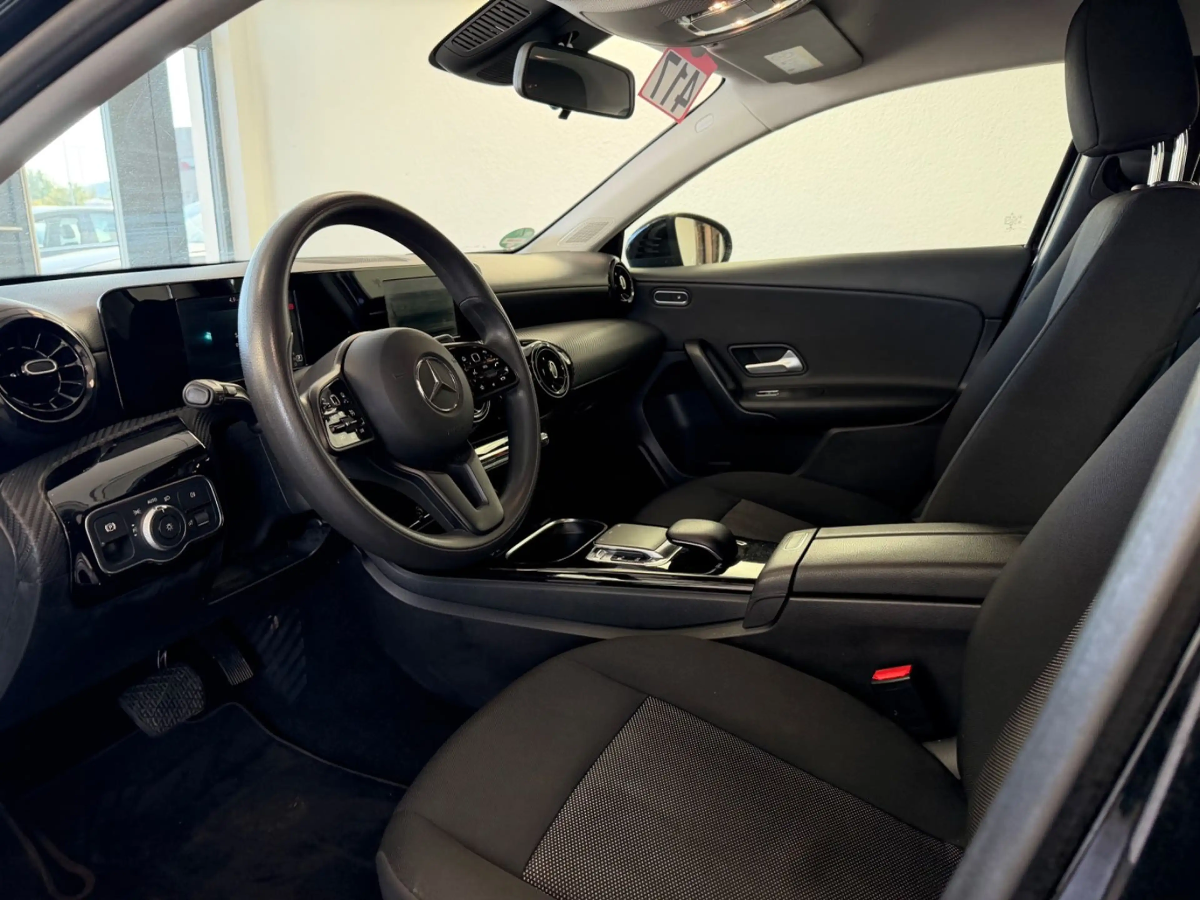 Mercedes-Benz A 200 LED*Navi*Sitzheizung — photo 7