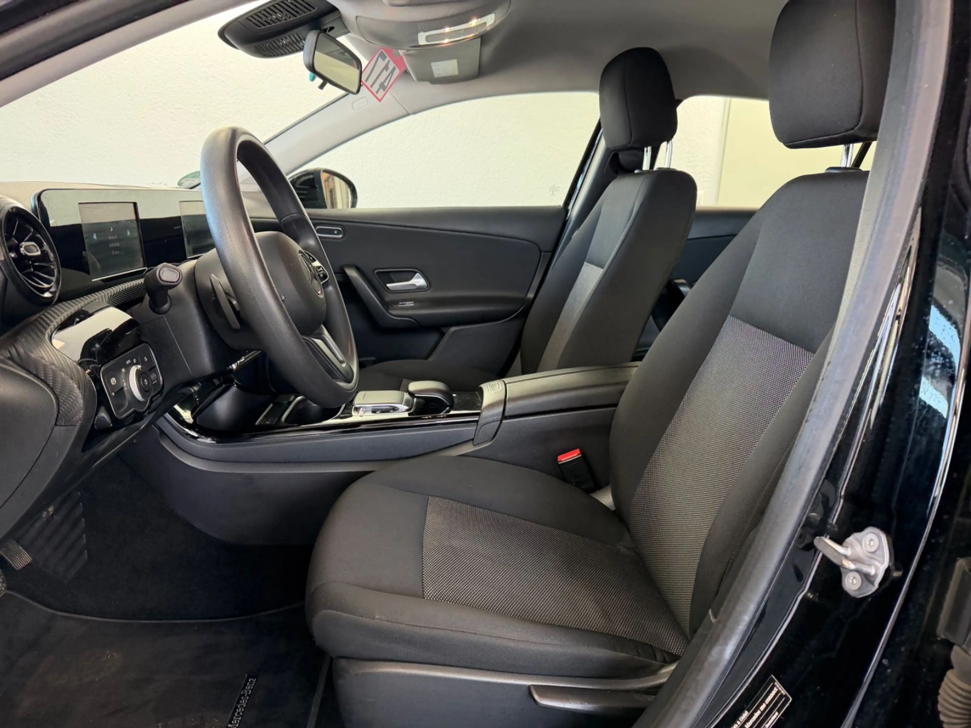 Mercedes-Benz A 200 LED*Navi*Sitzheizung