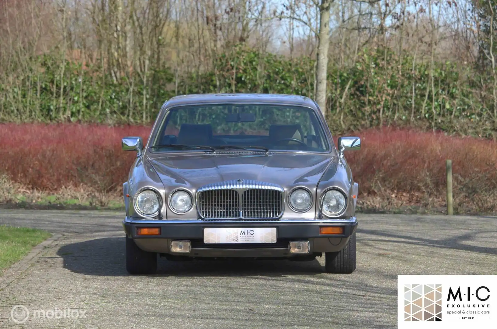 Daimler Double Six 5.3 V12 | 137.000 km | Inruil welkom Бежевий - 2