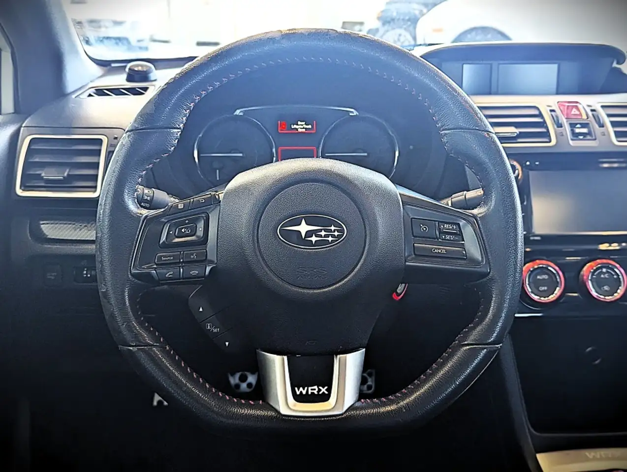Subaru WRX снимка Subaru WRX