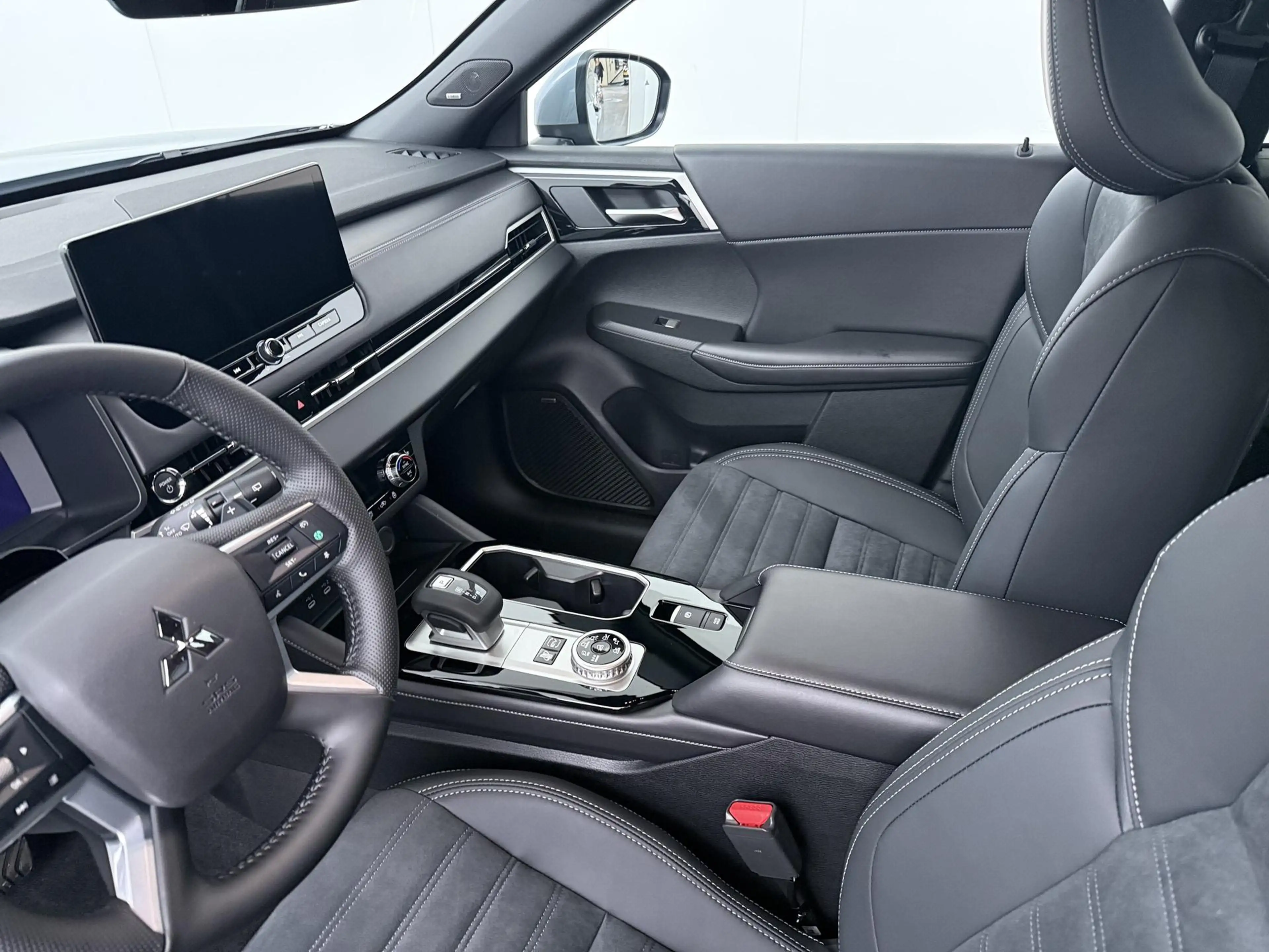Mitsubishi Outlander 2.4 PHEV Business Edition | 8 Jaar Garantie! | Sto — photo 12