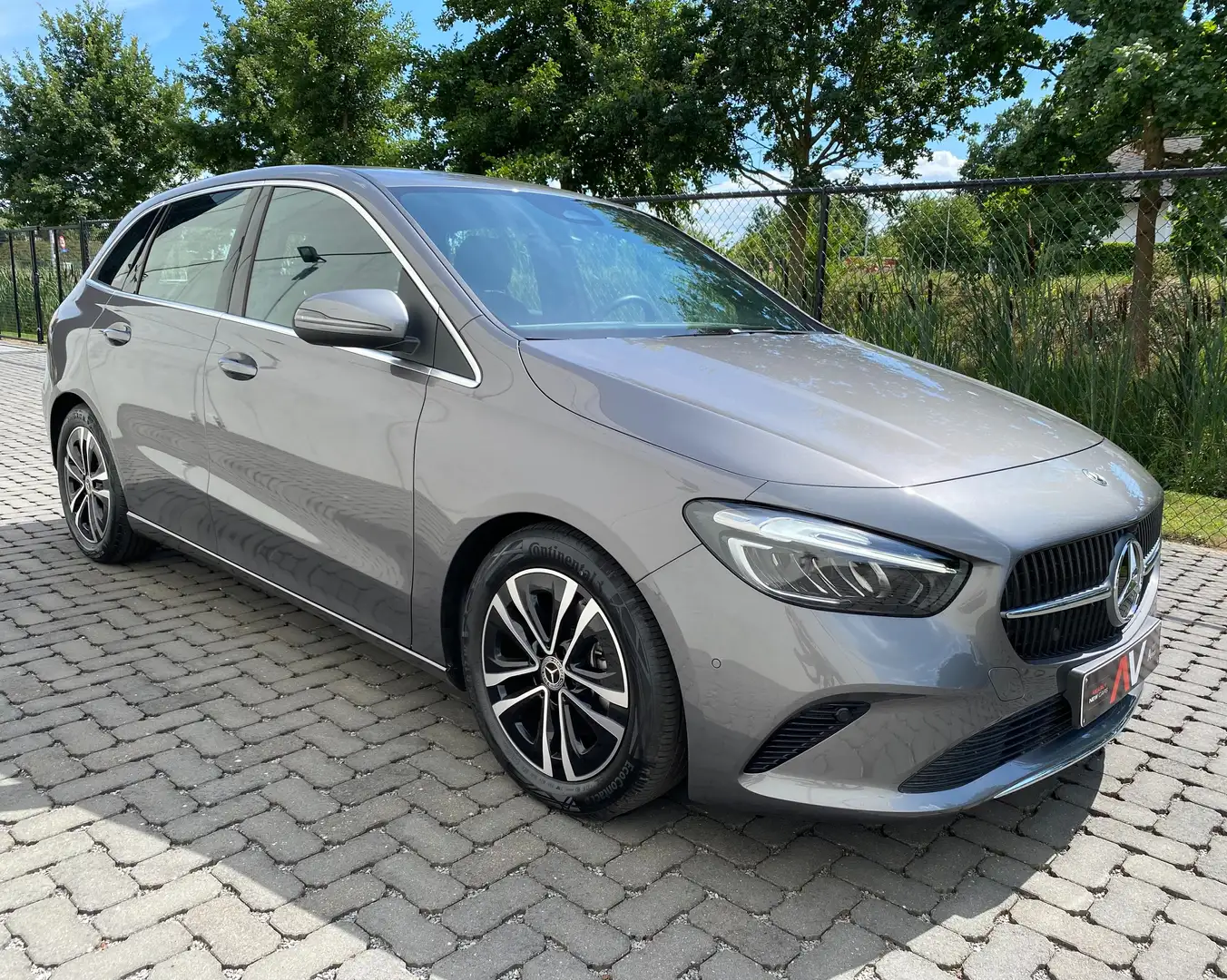 Mercedes-Benz B 200 7G Mild Hybr Advanced HP-LED/Camera/El.Klep/Trekh. Gris - 1