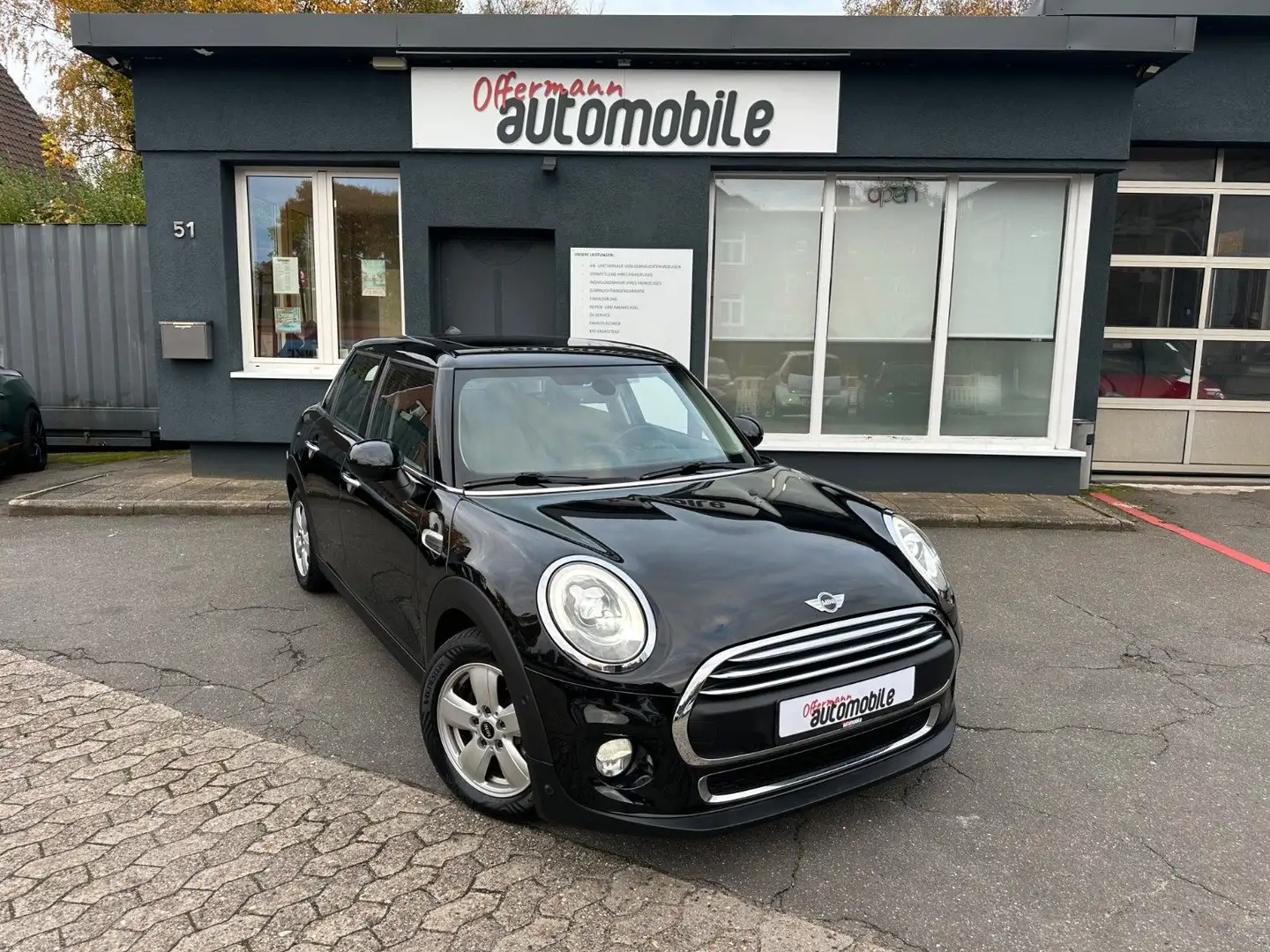 MINI One *SHZ*PANO*Ambiente*GARANTIE*HuNEU* Noir - 1