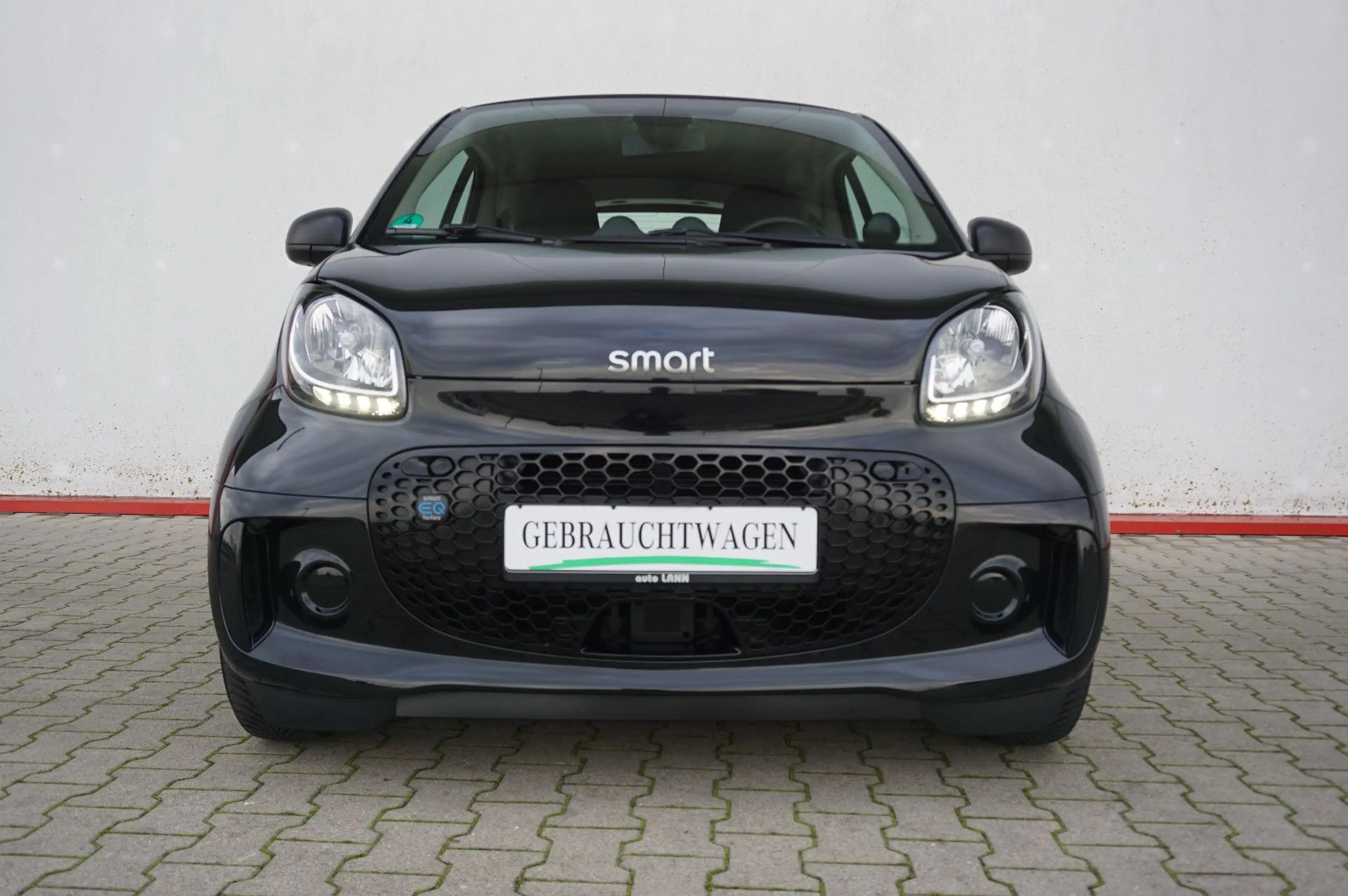 smart forTwo fortwo EQ 1 Hand Scheckheft 22KW Bordlader — photo 2