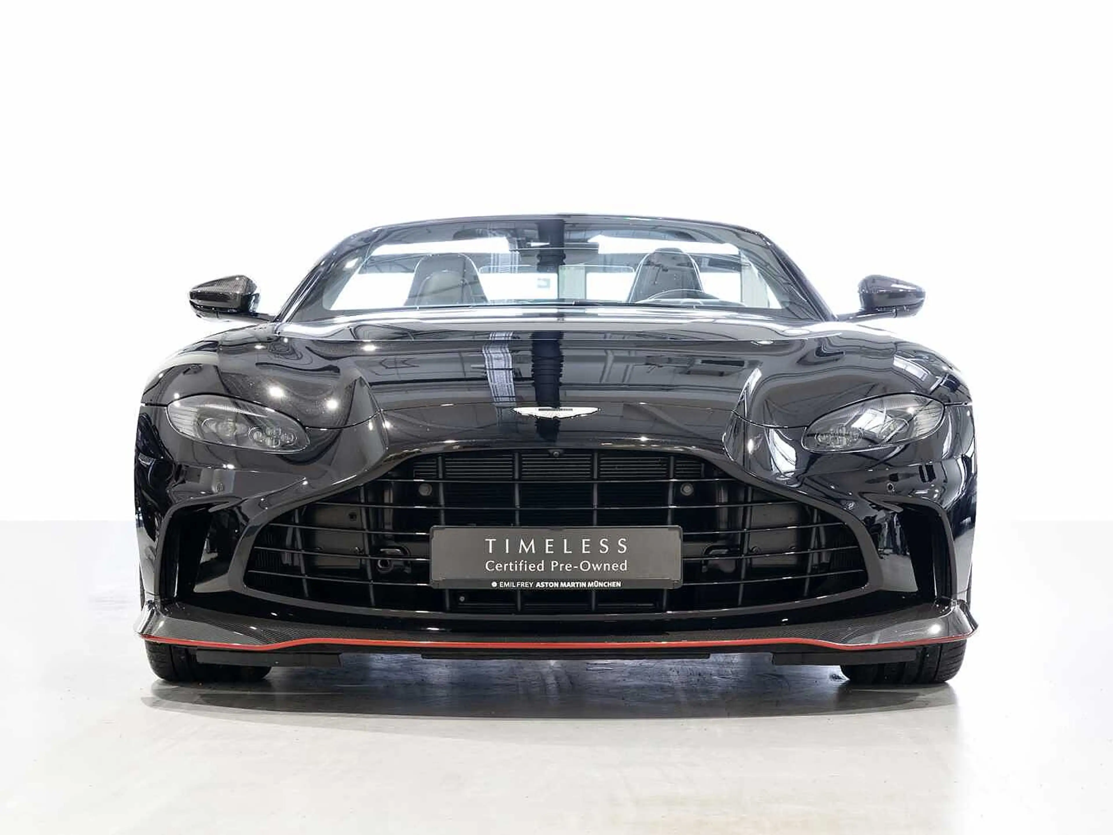 Aston Martin New Vantage V12 Roadster -Onyx Black- — photo 7