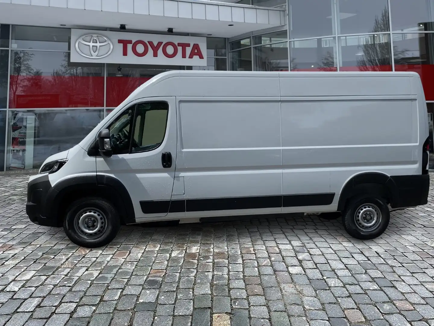 Toyota Proace Max Kasten L3H2 Heavy 110 KWH* Weiß - 2