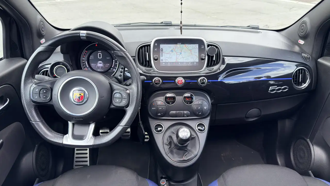 Abarth 595 2021 — фото 8