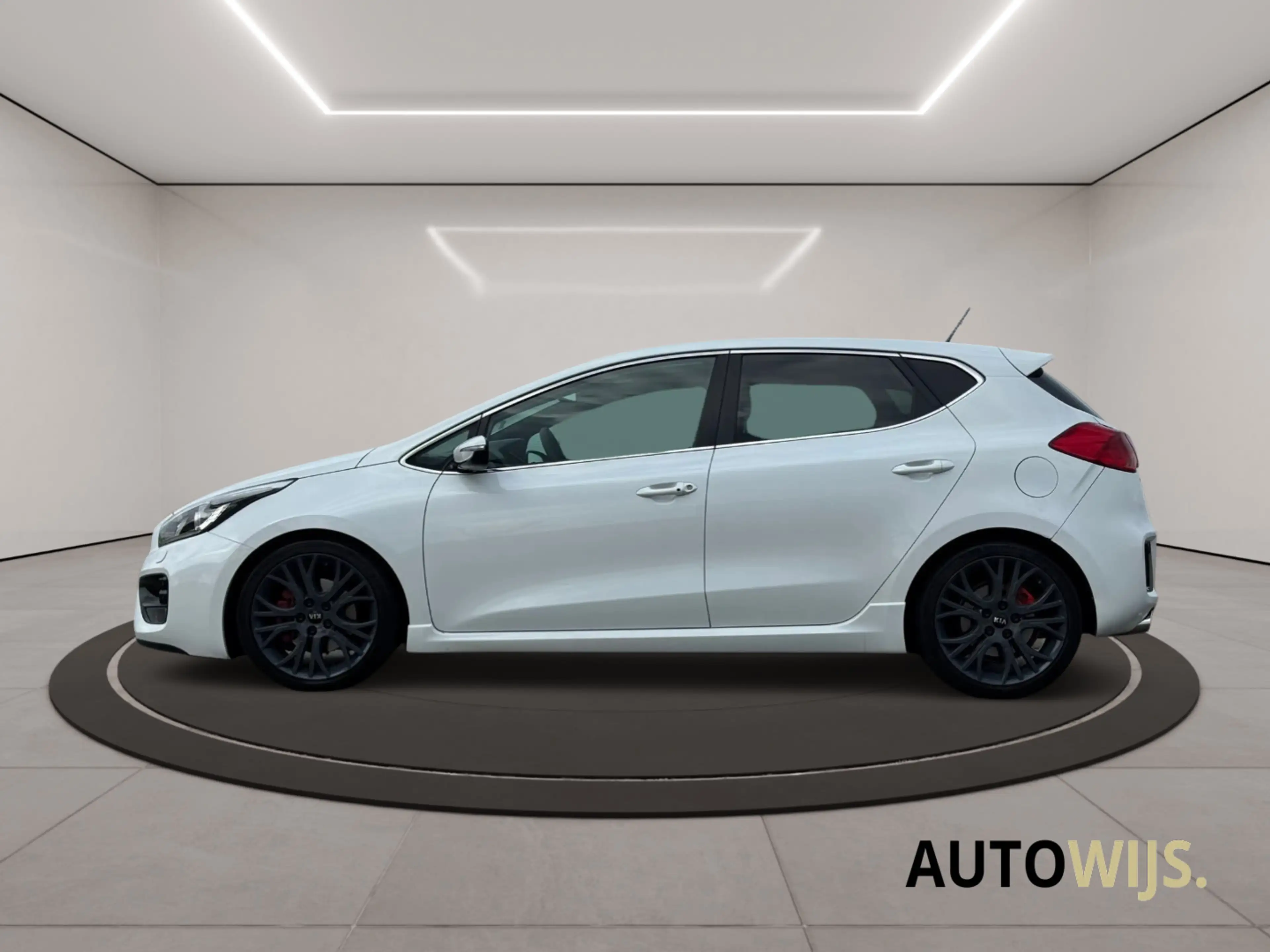 Kia Ceed / cee'd 1.6 GT|204PK|Xenon|Pano|Camera|Stuurverw — photo 4