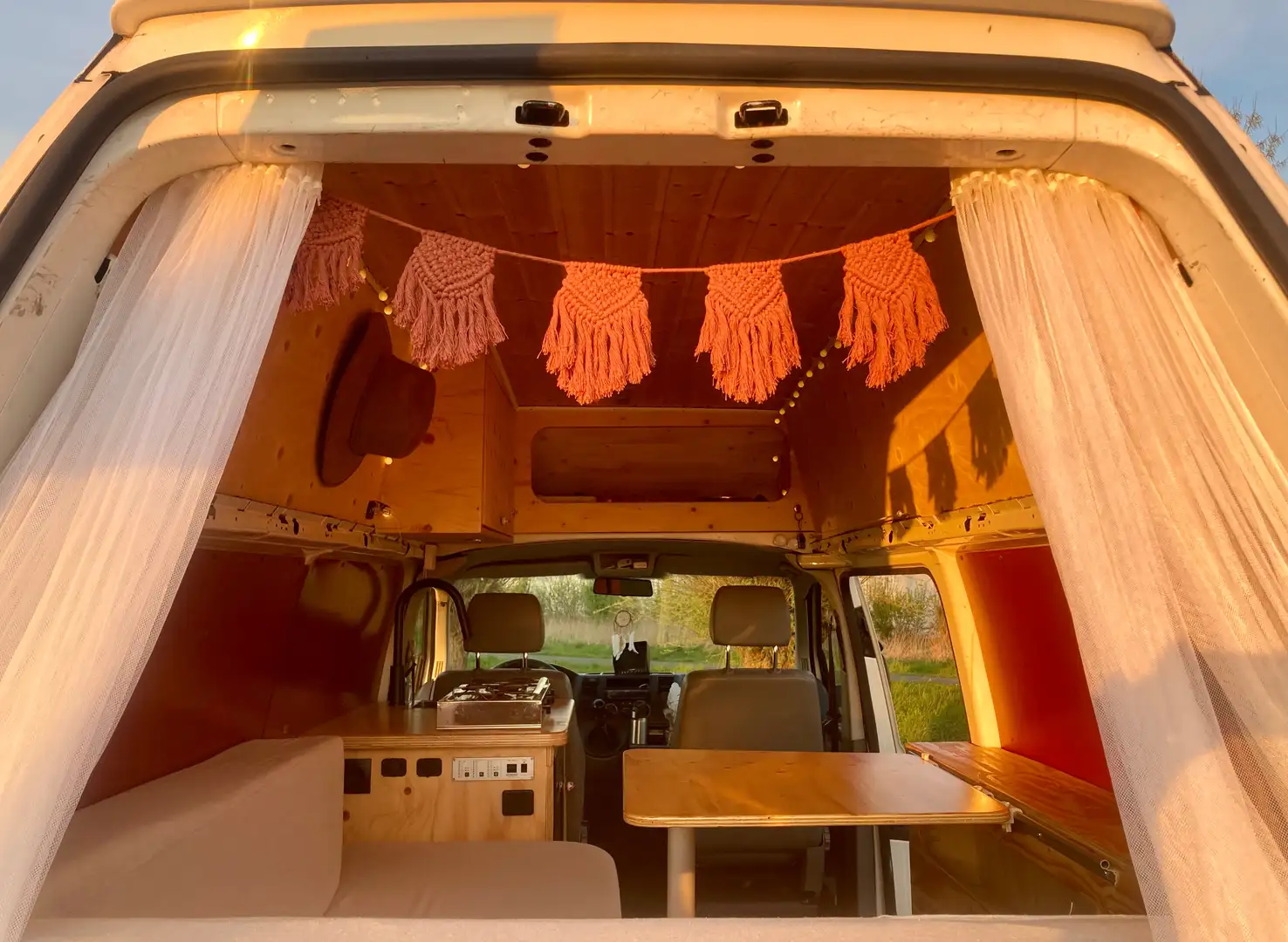 Volkswagen T5 Transporter VW T5 camper met vast hoog dak unieke indeling Wit - 2