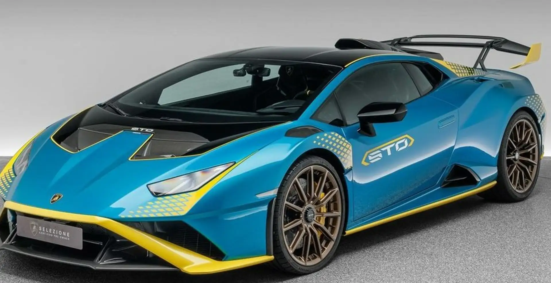 Lamborghini Huracán STO RWD Azul - 2