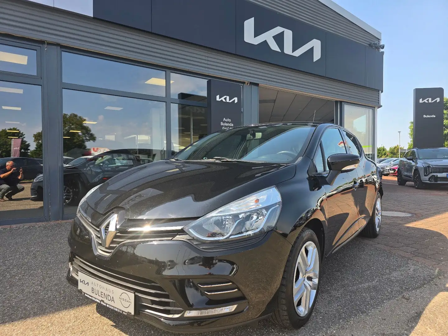 Renault Clio IV Limited Schwarz - 2