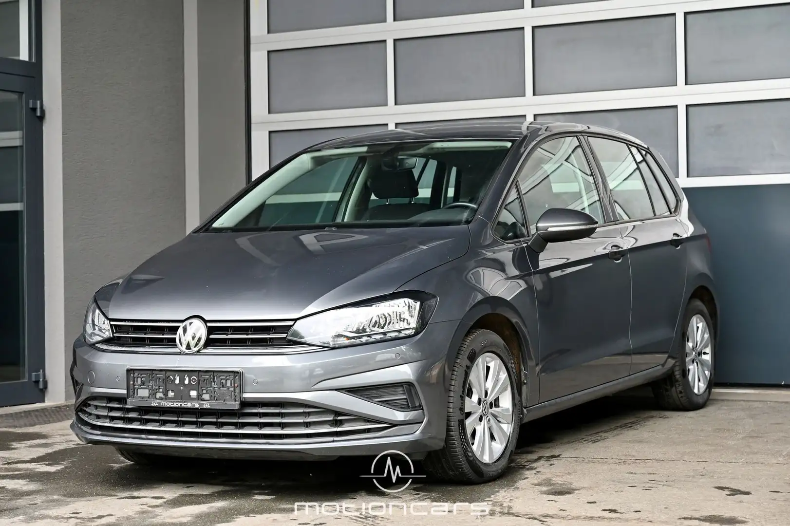 Volkswagen Golf Sportsvan Golf VII Sportsvan 1.6 TDI BMT/Start-Stopp Comfor Gri - 1