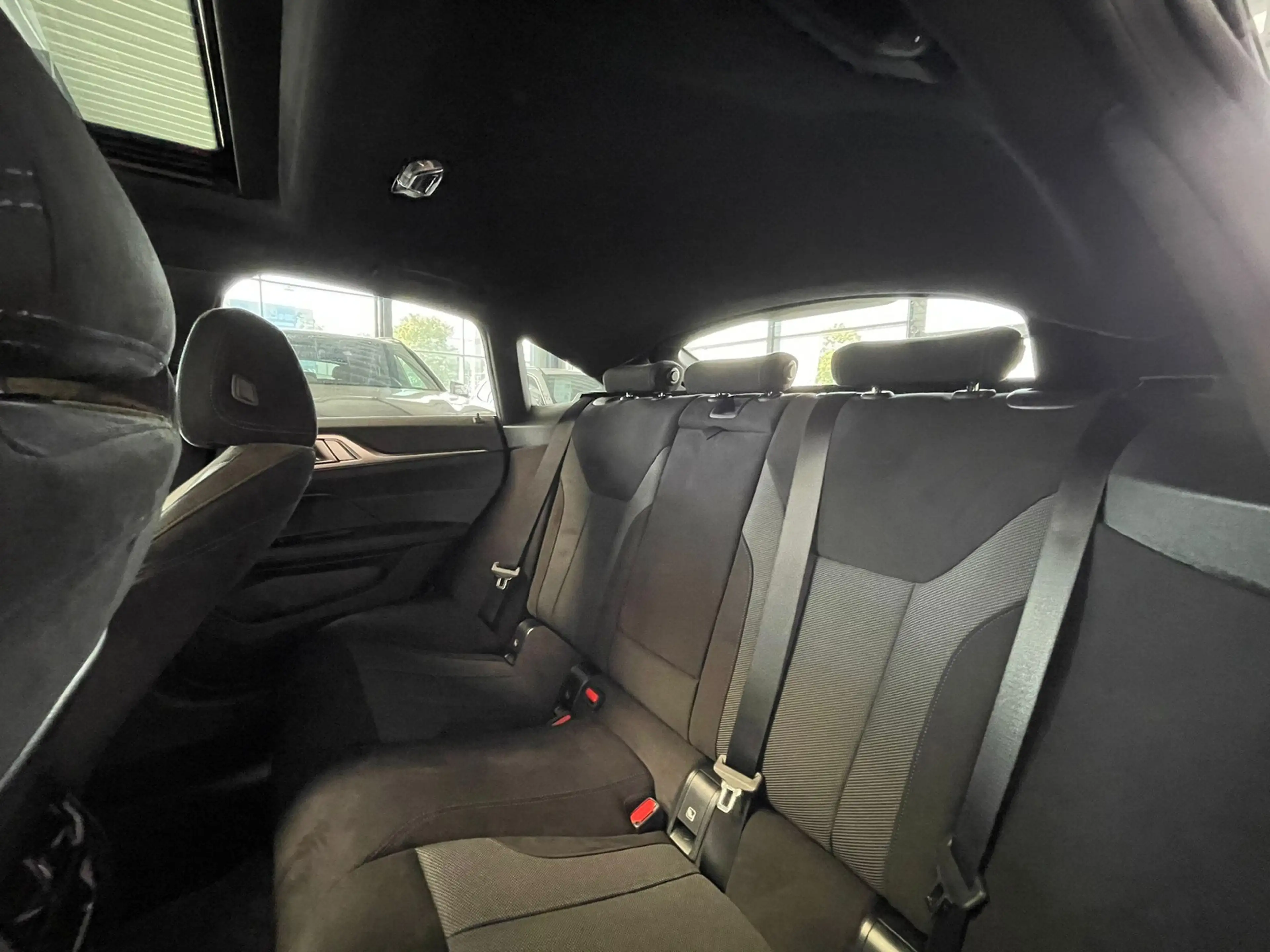 BMW 430 i xDrive GC M Sport LED/HUD/GSD/360°/19" — photo 9