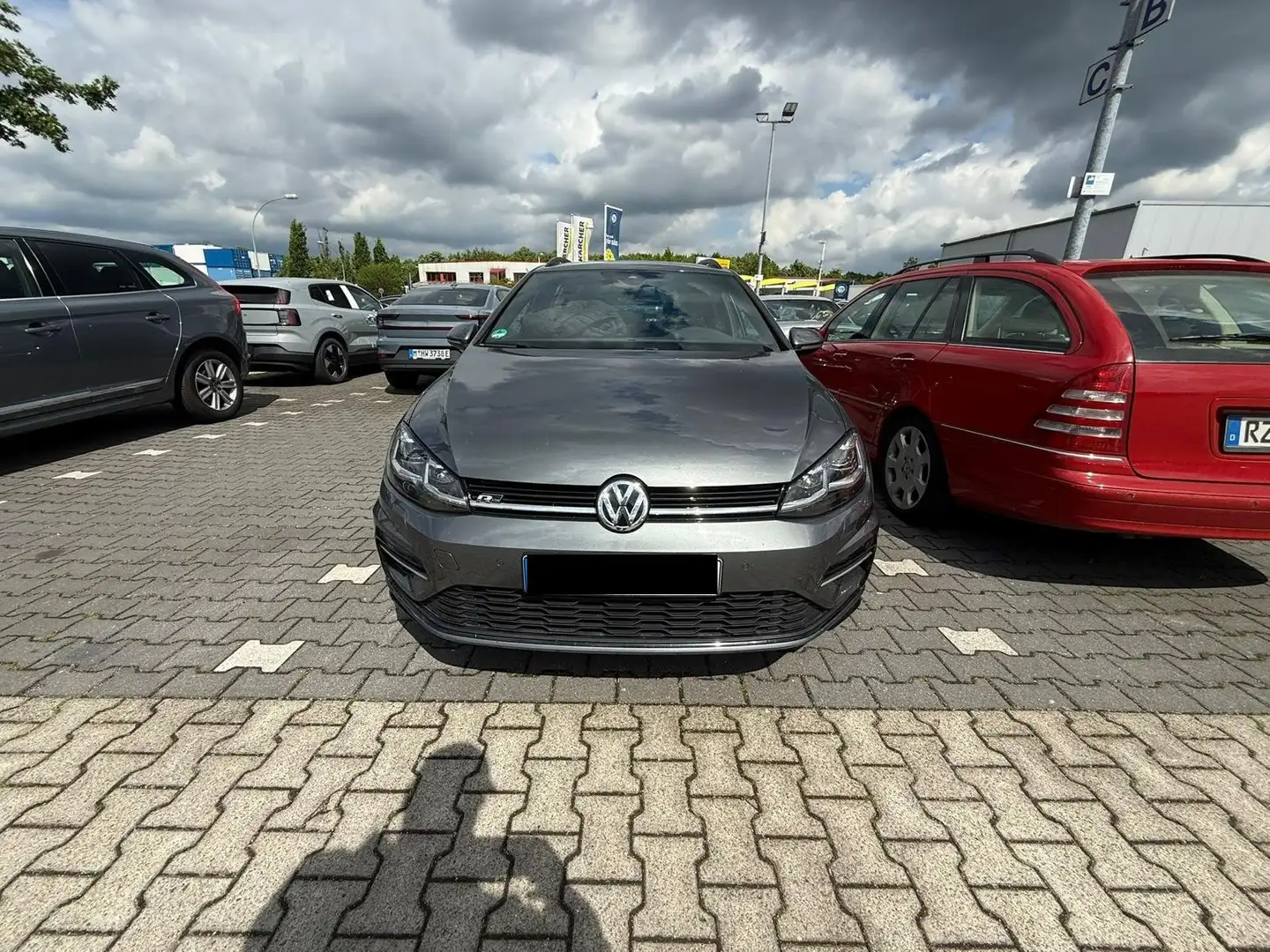 Volkswagen Golf Variant Highline R-Line 1HD NAVI AUT CAM Grau - 1
