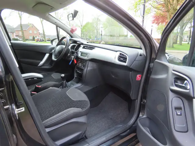 Citroen C3 view 9