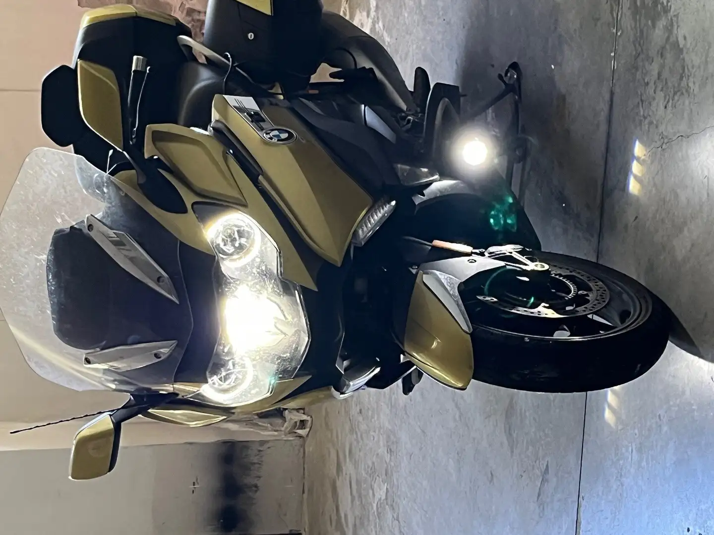 BMW K 1600 Grand America 2018 Zlatá - 2