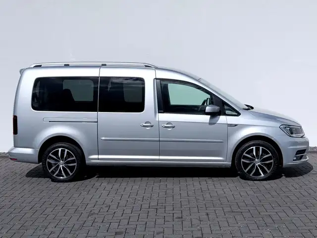 Volkswagen Caddy view 4