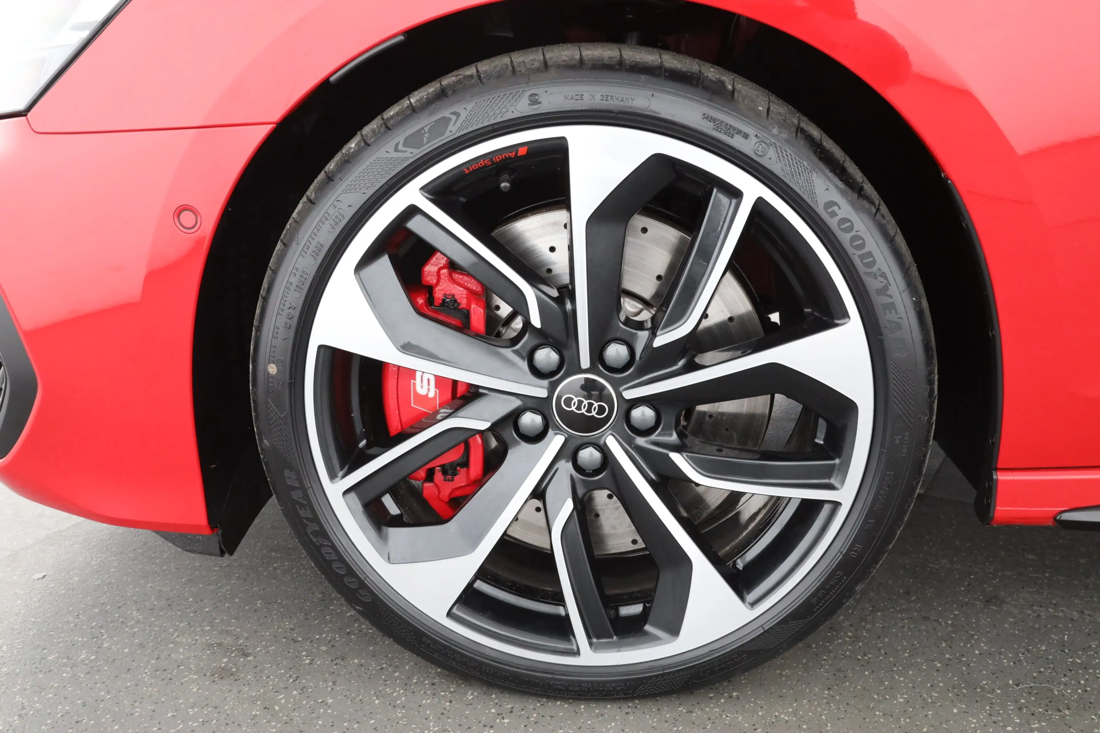 Audi S3 Limousine TFSI quattro S tronic | PANO | — photo 9