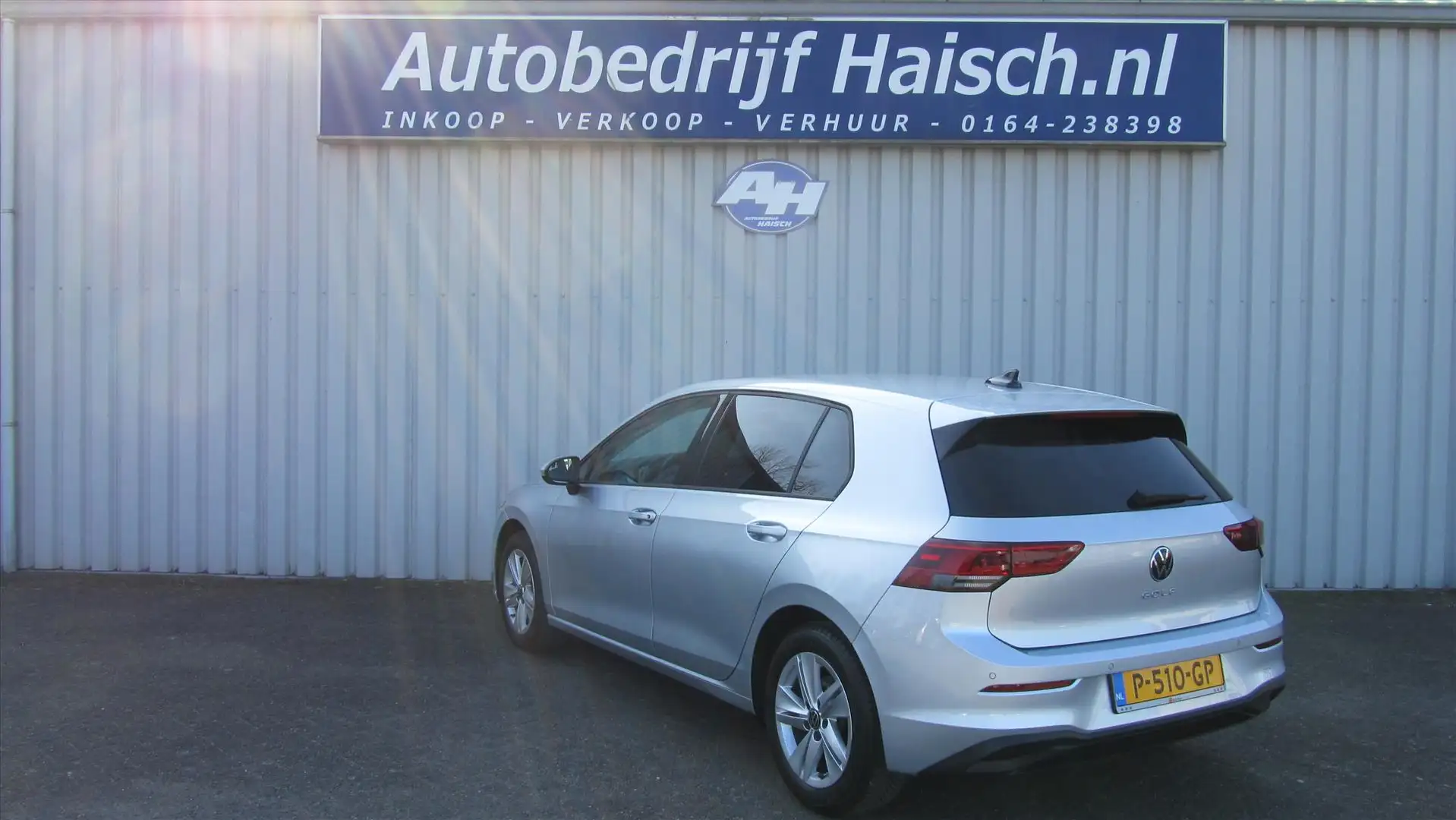 Volkswagen Golf 2.0 TDI 150pk 7-DSG Grau - 2