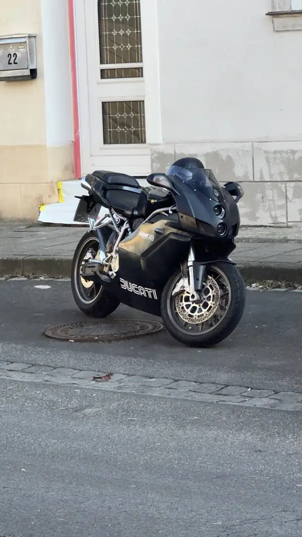 Ducati 749 dark - 1