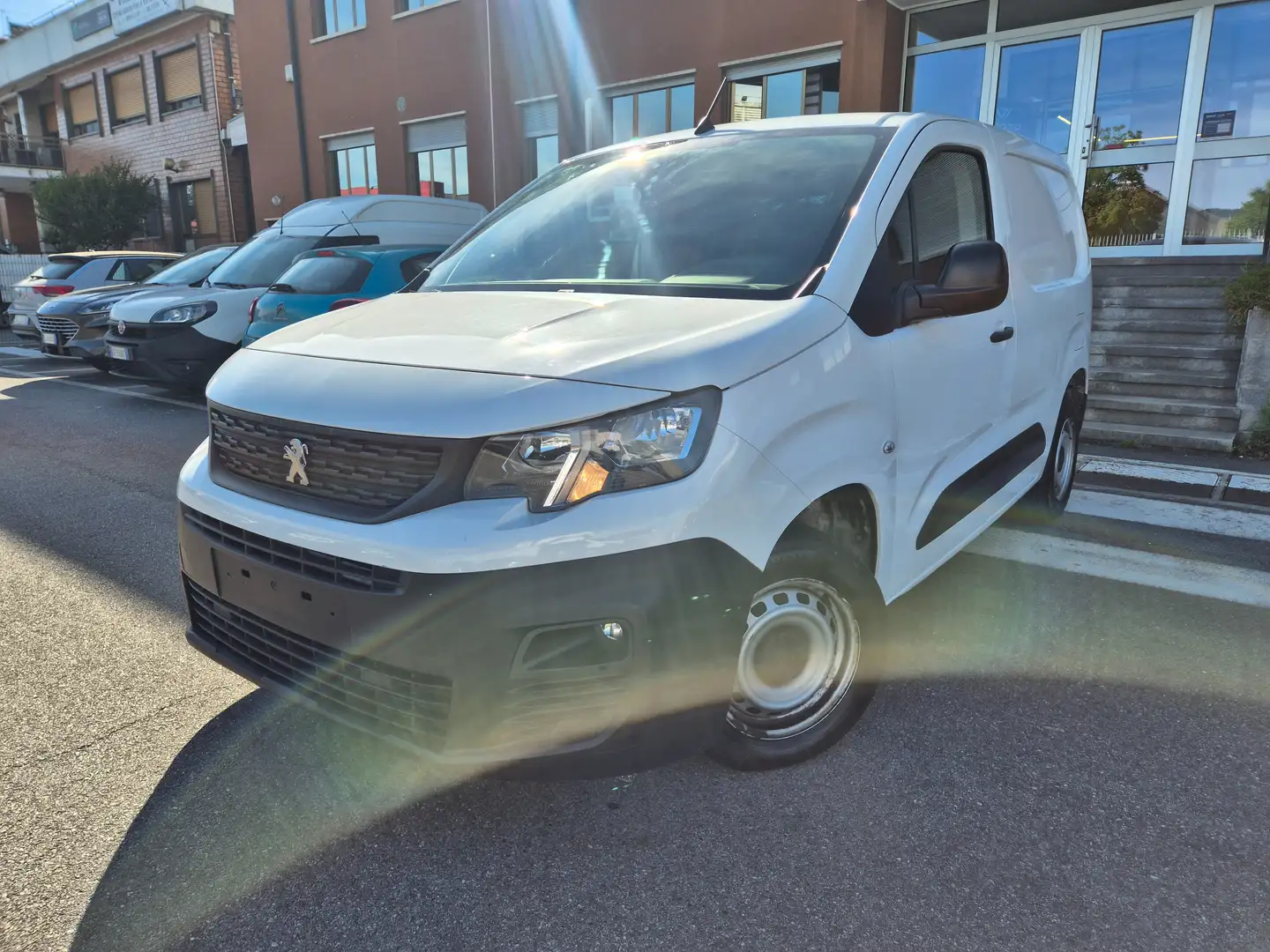 Peugeot Partner Weiß - 1
