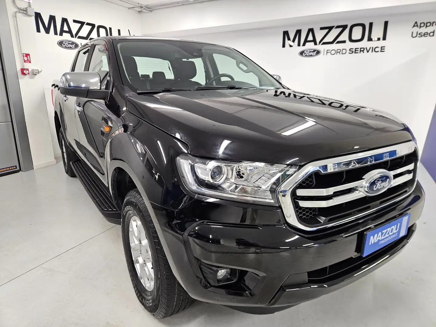 Ford Ranger 2.0 ecoblue double cab XLT 170cv auto Černá - 1