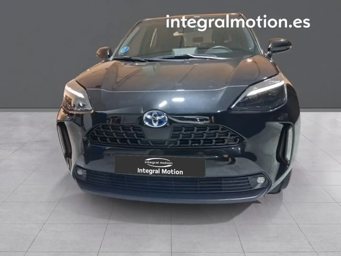 Toyota Yaris Cross 120H Active Tech Negro - 2
