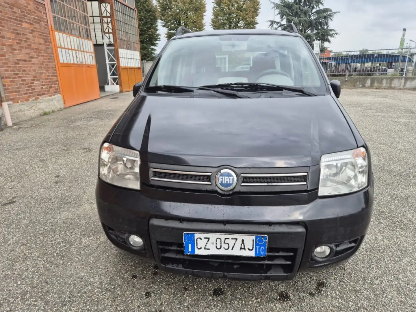 Fiat Panda 1.2 4x4 Climbing Schwarz - 1
