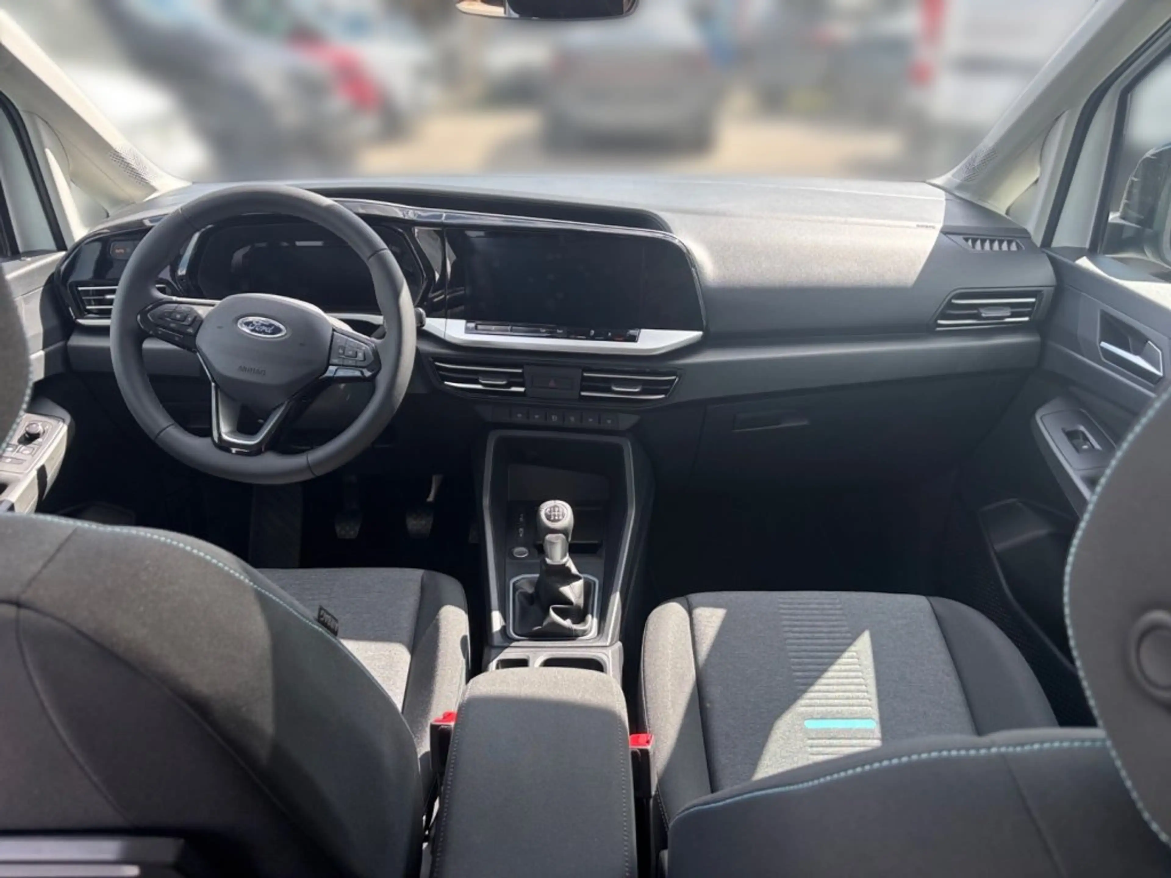 Ford Grand Tourneo Connect Active 2,0L Eblue 122PS M AWD — photo 8