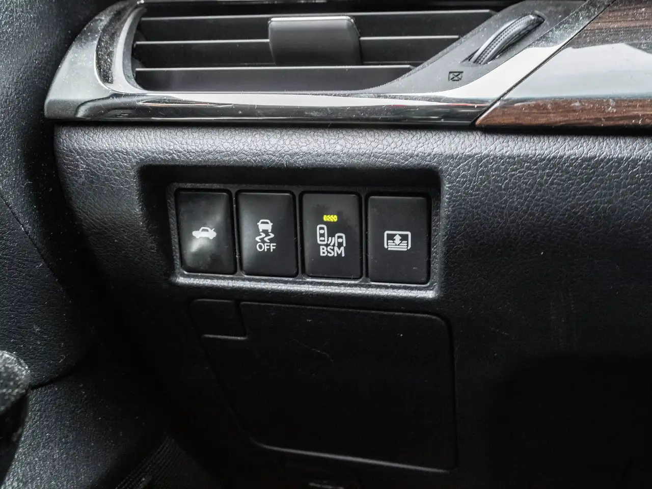 Toyota Avalon снимка Toyota Avalon